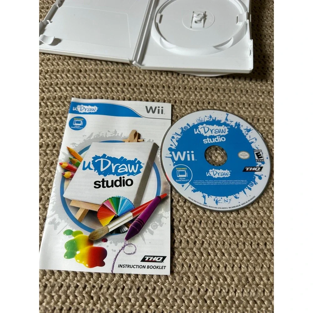 uDraw Game Tablet White for Nintendo Wii with uDraw Studio Game Bundle